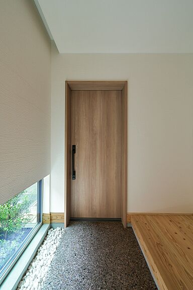 丸和建設株式会社の施工事例「【鹿児島市 2階建て】32.99坪(109.09㎡)吹き抜けで開放感あふれる空間」の画像6