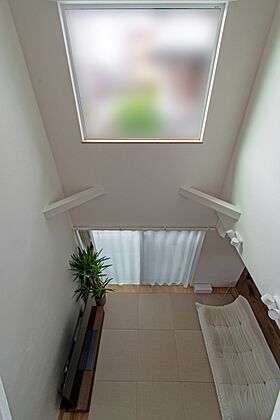 丸和建設株式会社の施工事例「【鹿児島市 2階建て】32.99坪(109.09㎡)吹き抜けで開放感あふれる空間」の画像7