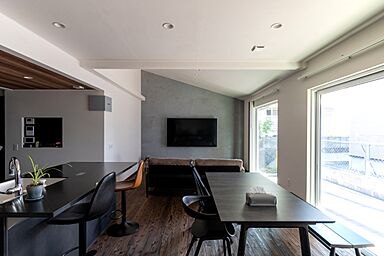 丸和建設株式会社の施工事例「【鹿児島市 平屋】29.49坪(97.50㎡)グレイッシュカラーが目を惹く平屋」の画像1