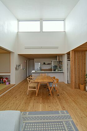 丸和建設株式会社の施工事例「【霧島市 平屋】33.31坪(110.13㎡)土間を介して外と繋がる平屋」の画像5