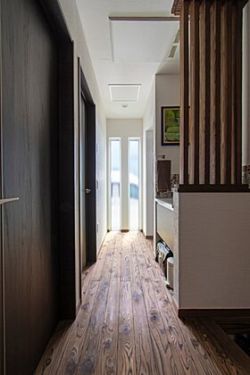 丸和建設株式会社の施工事例「【霧島市 平屋】32.37坪(107.03㎡)造作家具や照明にもこだわった平屋」の画像6