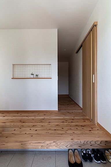 丸和建設株式会社の施工事例「【志布志市 平屋】33.94坪(112.20㎡)子育てを考えた回遊動線のある平屋」の画像5