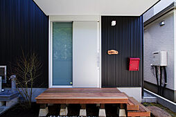 長寿命で省エネ・自然素材の木の家を丁寧におつくりする西東京市の工務店 岡庭建設株式会社の施工事例「自慢の風景と暮らす【ぱのらまはうす】」の画像