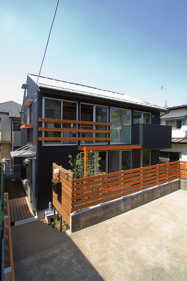 長寿命で省エネ・自然素材の木の家を丁寧におつくりする西東京市の工務店 岡庭建設株式会社の公式画像_外観2