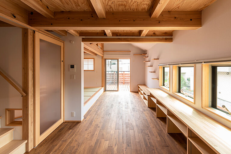 長寿命で省エネ・自然素材の木の家を丁寧におつくりする西東京市の工務店 岡庭建設株式会社の公式画像_リビング3