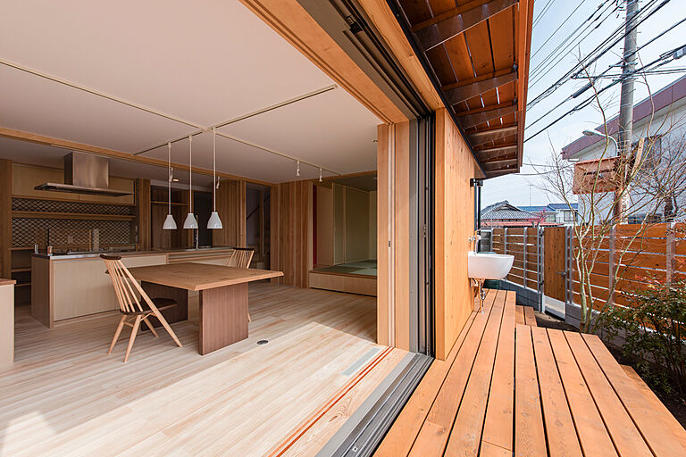 長寿命で省エネ・自然素材の木の家を丁寧におつくりする西東京市の工務店 岡庭建設株式会社の公式画像_リビング5