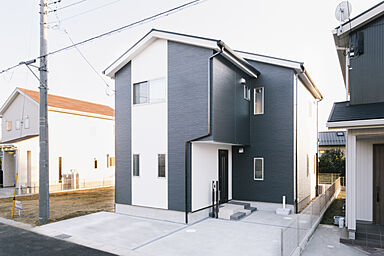 株式会社 君津住宅の施工事例「千葉市緑区 クールモダンスタイルの家」の画像