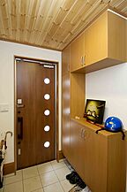 玄関 子育て安心健康住宅 秋葉工務店の事例画像