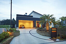 アキュラホーム(AQ Group)の施工事例「こだわりのインナーガレージ、薪ストーブを楽しむ平屋の住まい」の画像