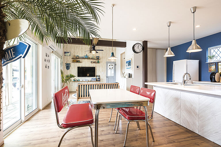 【アキュラホーム 蟹江展示場】@蟹江ICそば 大収納×アウトドアリビング×大空間LDKの公式画像_キッチン6