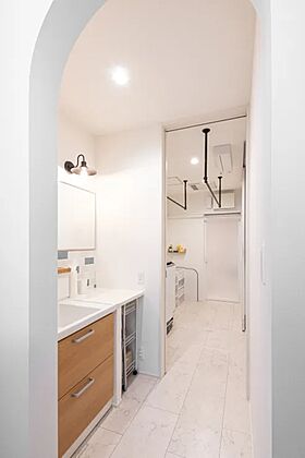 【AQURA HOME PLAZA仙台店】の施工事例「間接照明が心地よい、シンプルで洗練されたリビングダイニングのある家」の画像8