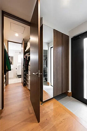 【AQURA HOME PLAZA仙台店】の施工事例「ひとも猫も快適な動線。デザイン性と遊び心を両立した住まい」の画像4