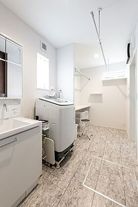 【AQURA HOME PLAZA仙台店】の施工事例「ひとも猫も快適な動線。デザイン性と遊び心を両立した住まい」の画像6