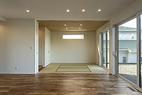 鈴木工務店の施工事例「高台に建つ平屋」の画像5