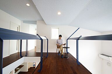 HaScasa(ハスカーサ)・ポラスグループの施工事例「贅沢ガレージの家【モダン】」の画像3
