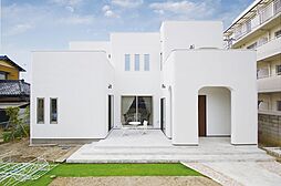 HaScasa(ハスカーサ)・ポラスグループの施工事例「地域と家族が繋がる同居型2世帯住宅 【欧風モダン】」の画像