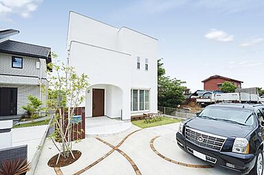 HaScasa(ハスカーサ)・ポラスグループの施工事例「OPEN Garden / PRIME Garden 【欧風モダン】」の画像1