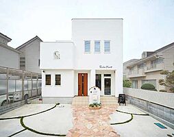 HaScasa(ハスカーサ)・ポラスグループの施工事例「シンプルでやわらかい美容室併用住宅【店舗併用住宅】」の画像