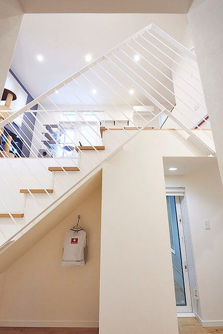 HaScasa(ハスカーサ)・ポラスグループの公式画像_階段4