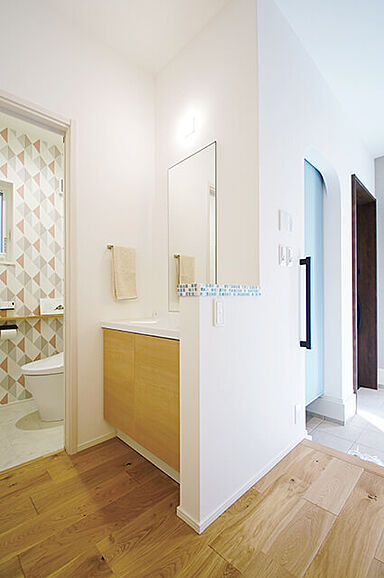 HaScasa(ハスカーサ)・ポラスグループの施工事例「光と風と木のぬくもりに包まれた普遍的に美しい家」の画像1