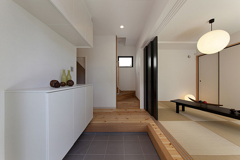 株式会社ビーバーハウス注文住宅レストの公式画像_玄関3