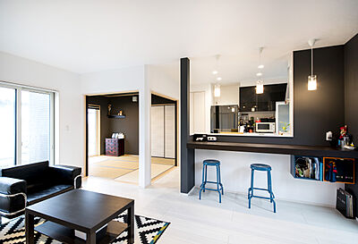 和風・和モダンスタイルのリビング タマホーム 沖縄営業所の事例画像