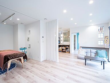 タマホーム株式会社の施工事例「家事と子育てを考えた動線を実現 価格以上の価値を感じる家に大満足」の画像1