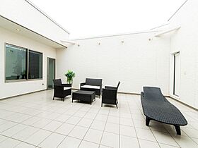 タマホーム株式会社 仙台支店の施工事例「外からみえないテラスでリラックス 動線もよく快適な平屋の家」の画像2