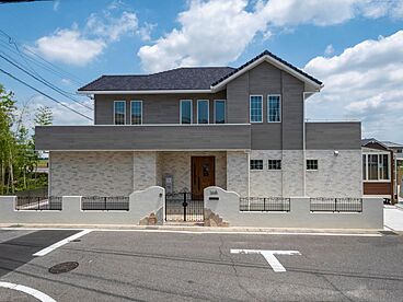 タマホーム株式会社 高崎支店の施工事例「コストパフォーマンスの高さを評価。おうち時間を楽しめるゆとりある家」の画像