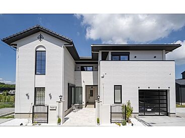 タマホーム株式会社 仙台支店の施工事例「妥協することなく理想の家を追求。趣味も楽しめる上質&機能的な家」の画像