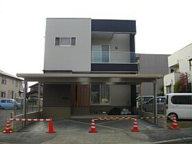 株式会社クワケンの施工事例「スタイリッシュなモダン住宅」の画像1