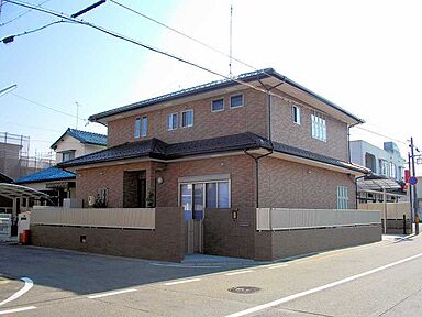 株式会社クワケンの施工事例「安らぎの二世帯住宅」の画像