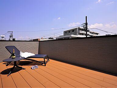 株式会社トスコの施工事例「都心で叶う贅沢なプライベートバルコニーのある家」の画像5