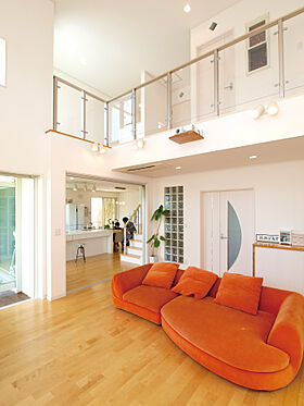 株式会社リバティーホームの施工事例「緑に囲まれたシンプルモダンな家」の画像4