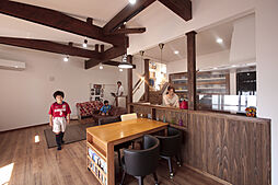 株式会社リバティーホームの施工事例「平屋住宅 カントリー調の平屋住宅」の画像