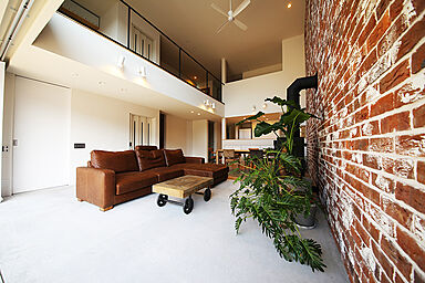 【garDEN】 京都の注文住宅ガーデンの施工事例「太陽に集う家【garDENモデルハウス】」の画像1