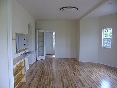 シンプルモダンスタイルのリビング 株式会社シスクホームの事例画像