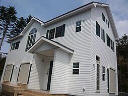 やすら木ほーむ 五藤社寺建設株式会社の施工事例「アメリカンな別荘」の画像