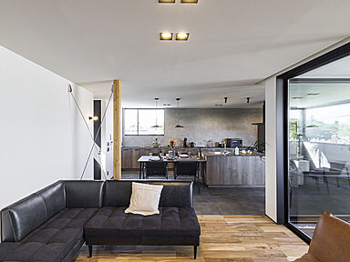 ハウスクラフト株式会社 【オンライン接客対応店】の施工事例「2階リビング×バルコニーのある家」の画像5