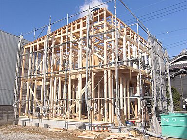 株式会社米澤工務店 堺支店の施工事例「i-house ver0+H様邸店舗工事」の画像3