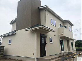 ハウスエナジー株式会社の施工事例「ゼロエネルギーの完全2世帯住宅」のメイン画像