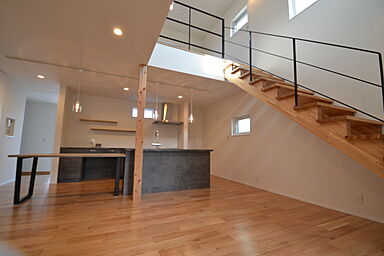 ハウスエナジー株式会社の施工事例「庇の家」の画像1