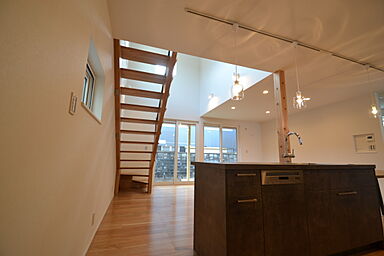 ハウスエナジー株式会社の施工事例「庇の家」の画像5