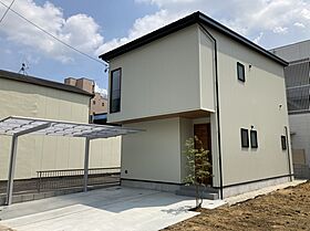 ハウスエナジー株式会社の施工事例「シャープでモダンな都市型2階建て住宅」のメイン画像