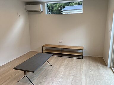 ハウスエナジー株式会社の施工事例「グレーの平屋」の画像2