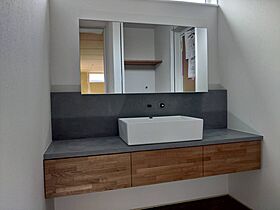 ハウスエナジー株式会社の施工事例「グレーの平屋」の画像3