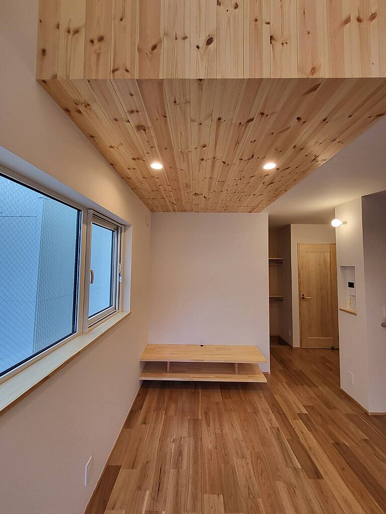 ハウスエナジー株式会社の公式画像_リビング6