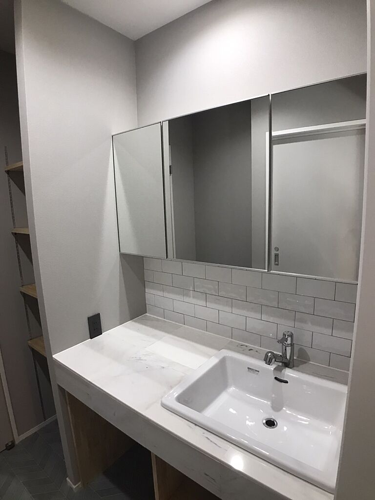 ハウスエナジー株式会社の公式画像_洗面6