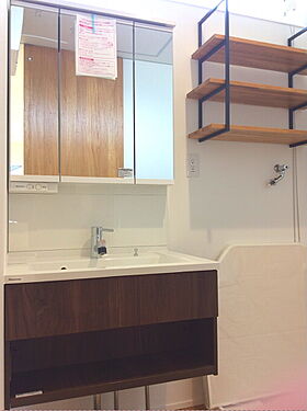 株式会社フジサワ建設の施工事例「スタイリッシュブラックデザインの家」の画像5