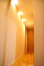 木の家スタイルの玄関 株式会社フジサワ建設の事例画像